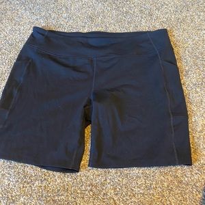 Black biker shorts with pockets